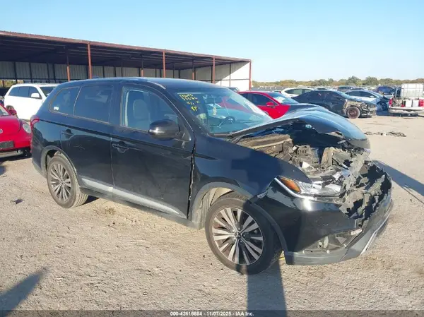 JA4AD3A31KZ046755 2019 MITSUBISHI OUTLANDER - Image 1