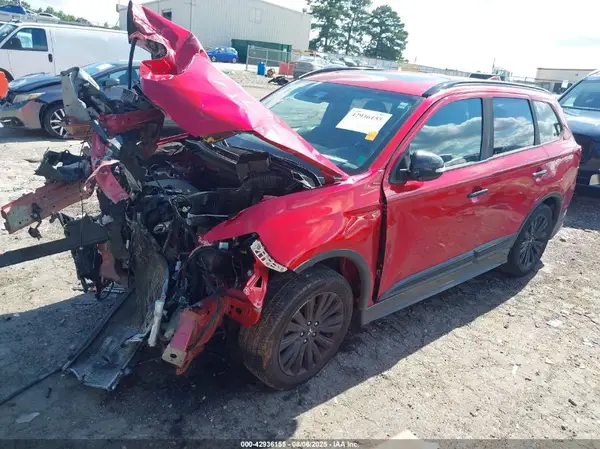 JA4AD3A31LZ006077 2020 MITSUBISHI OUTLANDER - Image 2