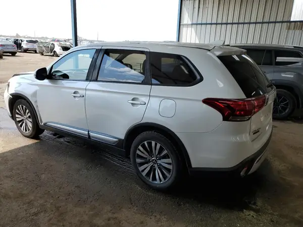 JA4AD3A31LZ014616 2020 MITSUBISHI OUTLANDER - Image 2