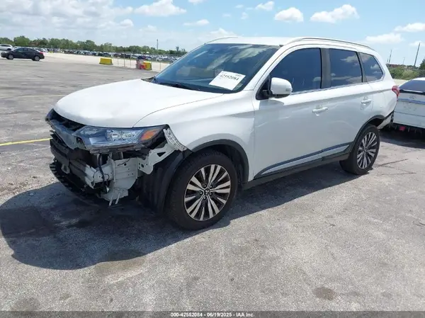 JA4AD3A31LZ021520 2020 MITSUBISHI OUTLANDER - Image 2