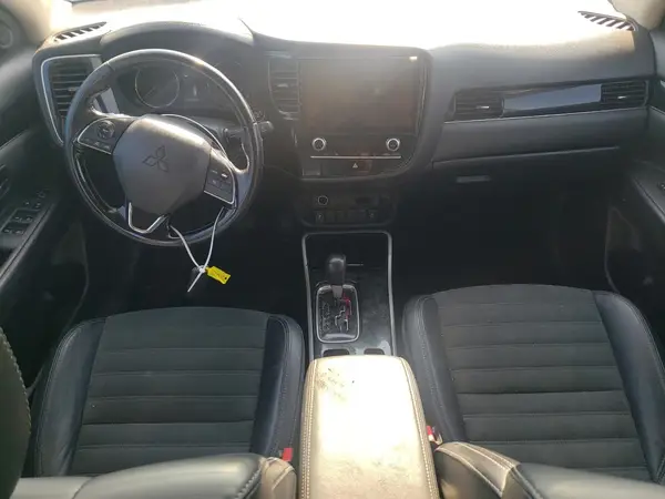 JA4AD3A31LZ025647 2020 MITSUBISHI OUTLANDER - Image 8