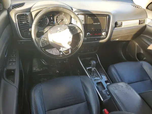 JA4AD3A31LZ030170 2020 MITSUBISHI OUTLANDER - Image 8