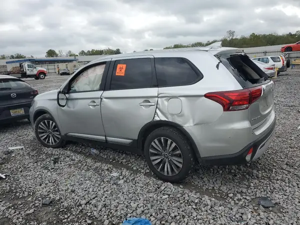 JA4AD3A31LZ039967 2020 MITSUBISHI OUTLANDER - Image 2