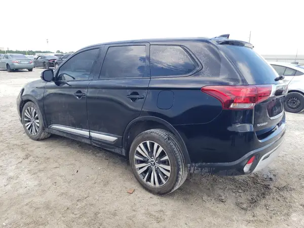 JA4AD3A31LZ043954 2020 MITSUBISHI OUTLANDER - Image 2