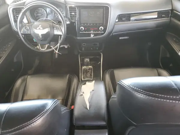 JA4AD3A31LZ046126 2020 MITSUBISHI OUTLANDER - Image 8