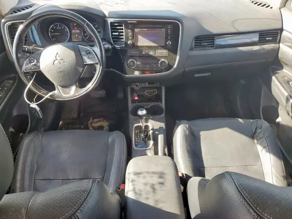JA4AD3A32GZ009155 2016 MITSUBISHI OUTLANDER - Image 8