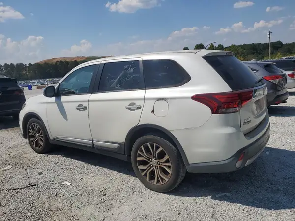 JA4AD3A32GZ010645 2016 MITSUBISHI OUTLANDER - Image 2