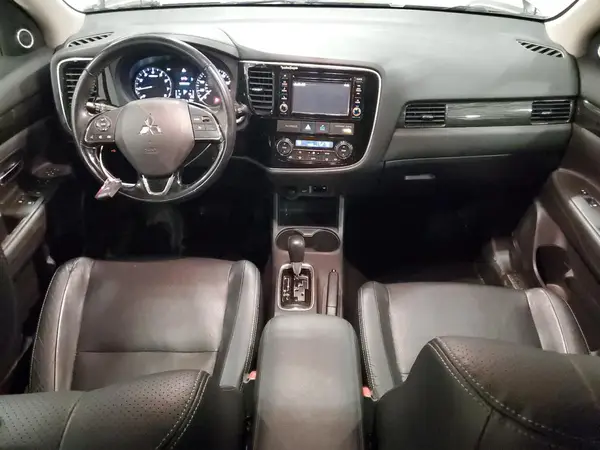 JA4AD3A32GZ011312 2016 MITSUBISHI OUTLANDER - Image 8