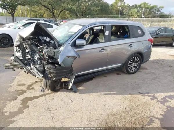 JA4AD3A32GZ011648 2016 MITSUBISHI OUTLANDER - Image 2