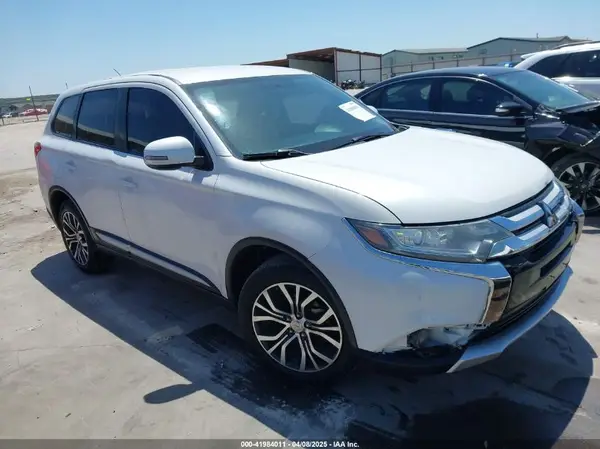 JA4AD3A32GZ012427 2016 MITSUBISHI OUTLANDER - Image 1