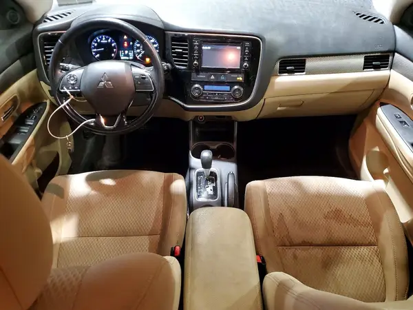 JA4AD3A32GZ012542 2016 MITSUBISHI OUTLANDER - Image 8