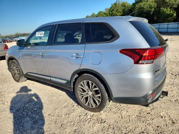 JA4AD3A32GZ013660 2016 MITSUBISHI OUTLANDER - Image 2