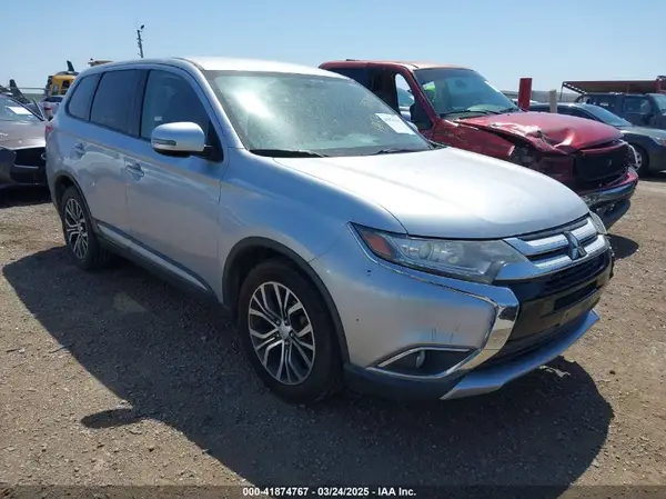 JA4AD3A32GZ016879 2016 MITSUBISHI OUTLANDER - Image 1