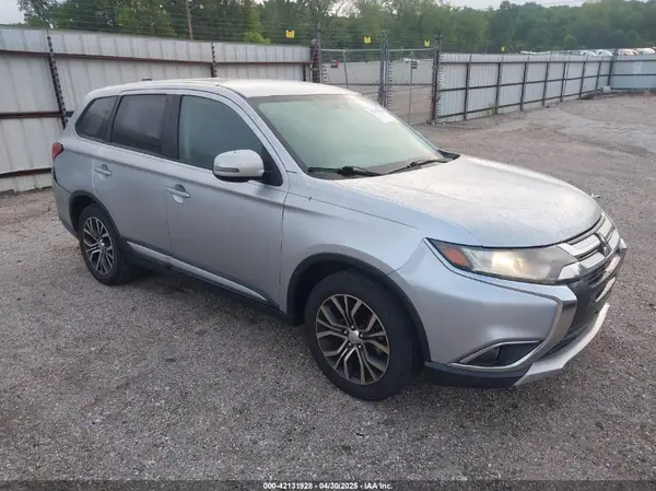 JA4AD3A32GZ017062 2016 MITSUBISHI OUTLANDER - Image 1