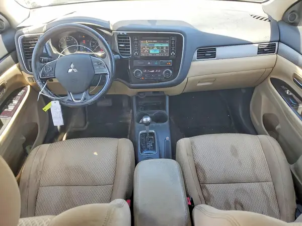 JA4AD3A32GZ018227 2016 MITSUBISHI OUTLANDER - Image 8