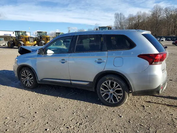 JA4AD3A32GZ018776 2016 MITSUBISHI OUTLANDER - Image 2