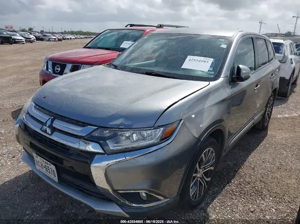 JA4AD3A32GZ018986 2016 MITSUBISHI OUTLANDER - Image 2