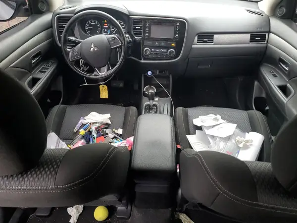 JA4AD3A32GZ020933 2016 MITSUBISHI OUTLANDER - Image 8