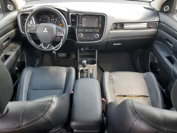 JA4AD3A32GZ022701 2016 MITSUBISHI OUTLANDER - Image 8