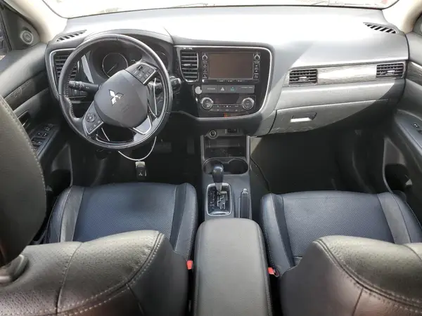 JA4AD3A32GZ022858 2016 MITSUBISHI OUTLANDER - Image 8