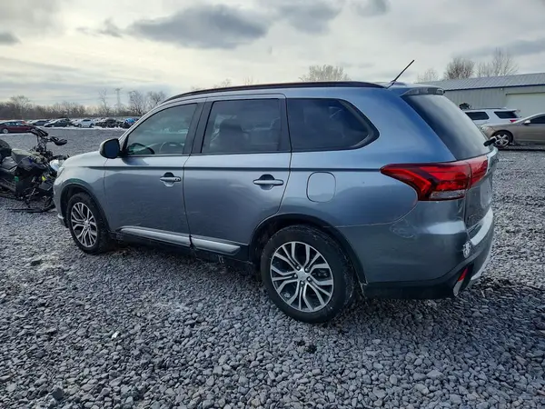 JA4AD3A32GZ027848 2016 MITSUBISHI OUTLANDER - Image 2