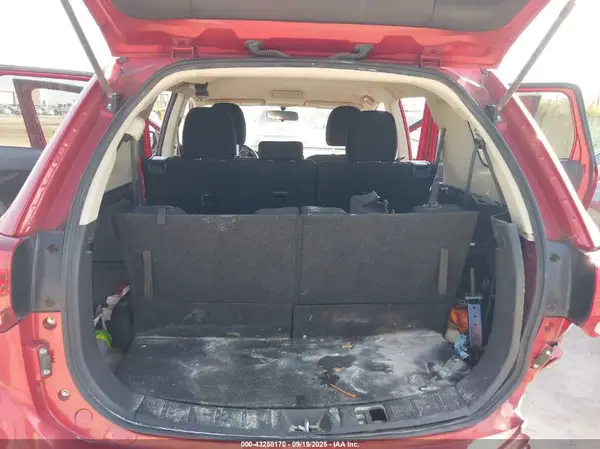 JA4AD3A32GZ040373 2016 MITSUBISHI OUTLANDER - Image 8