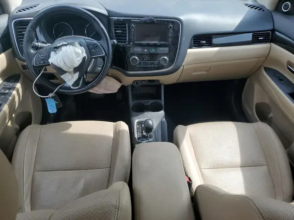 JA4AD3A32GZ043855 2016 MITSUBISHI OUTLANDER - Image 8