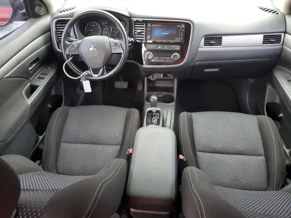JA4AD3A32GZ047369 2016 MITSUBISHI OUTLANDER - Image 8