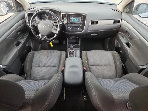 JA4AD3A32GZ055777 2016 MITSUBISHI OUTLANDER - Image 8