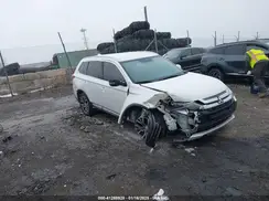 JA4AD3A32HZ030010 2017 MITSUBISHI OUTLANDER