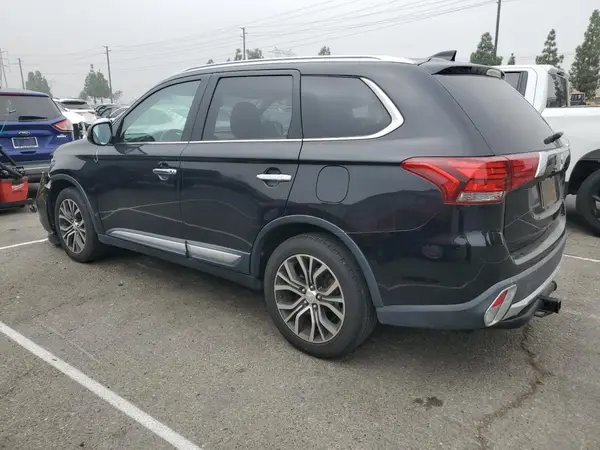 JA4AD3A32HZ068983 2017 MITSUBISHI OUTLANDER - Image 2