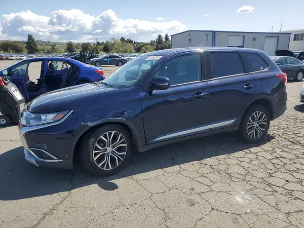 JA4AD3A32JJ003233 2018 MITSUBISHI OUTLANDER - Image 1