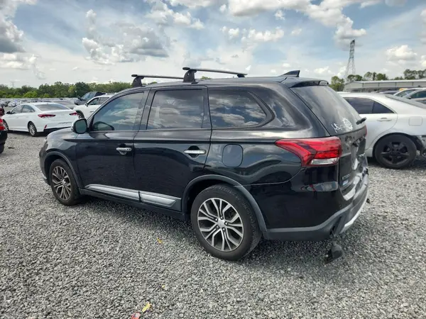 JA4AD3A32JZ001452 2018 MITSUBISHI OUTLANDER - Image 2