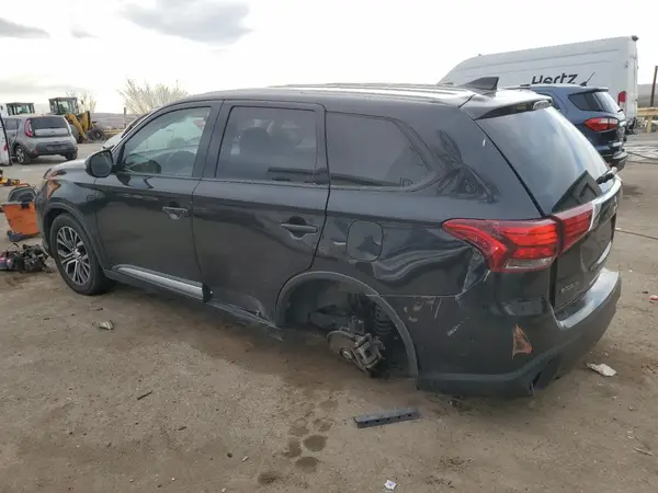 JA4AD3A32JZ042518 2018 MITSUBISHI OUTLANDER - Image 2