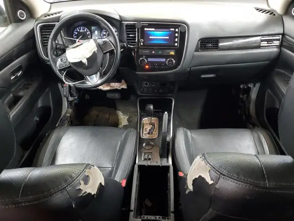 JA4AD3A32JZ068665 2018 MITSUBISHI OUTLANDER - Image 8