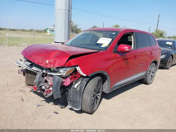 JA4AD3A32KZ006264 2019 MITSUBISHI OUTLANDER - Image 2