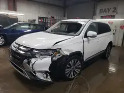 JA4AD3A32KZ012470 2019 MITSUBISHI OUTLANDER