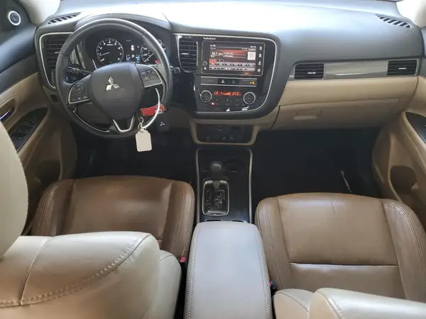 JA4AD3A32KZ017023 2019 MITSUBISHI OUTLANDER - Image 8