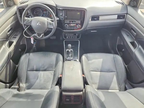 JA4AD3A32KZ026725 2019 MITSUBISHI OUTLANDER - Image 8
