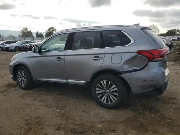 JA4AD3A32KZ027924 2019 MITSUBISHI OUTLANDER - Image 2