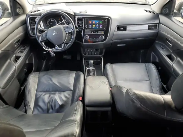 JA4AD3A32KZ027924 2019 MITSUBISHI OUTLANDER - Image 8