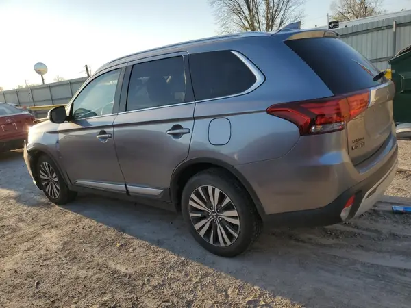 JA4AD3A32KZ028216 2019 MITSUBISHI OUTLANDER - Image 2