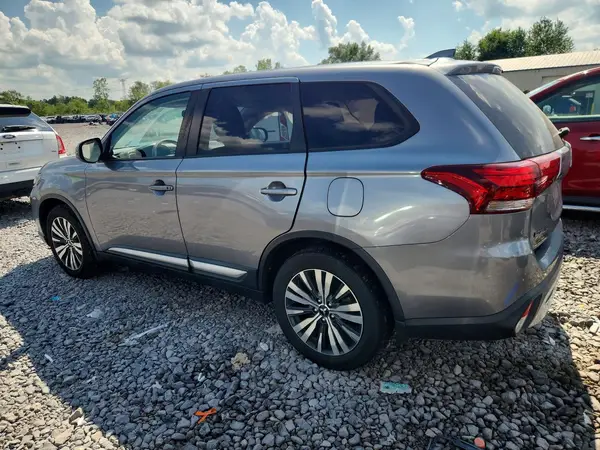 JA4AD3A32KZ030399 2019 MITSUBISHI OUTLANDER - Image 2