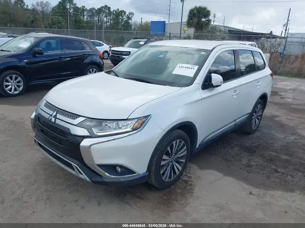 JA4AD3A32KZ031469 2019 MITSUBISHI OUTLANDER - Image 2