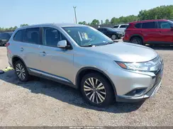 JA4AD3A32KZ031701 2019 MITSUBISHI OUTLANDER