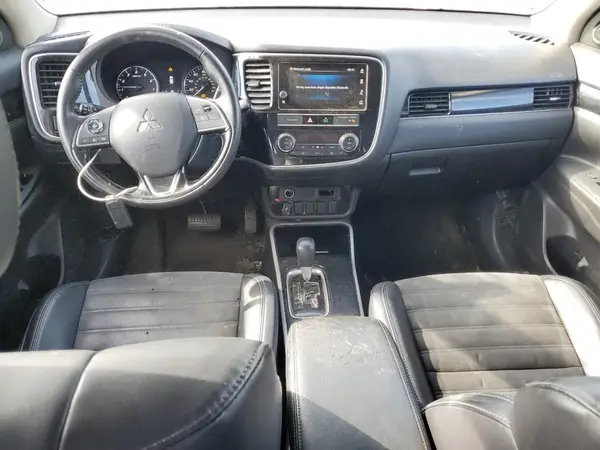JA4AD3A32KZ034355 2019 MITSUBISHI OUTLANDER - Image 8