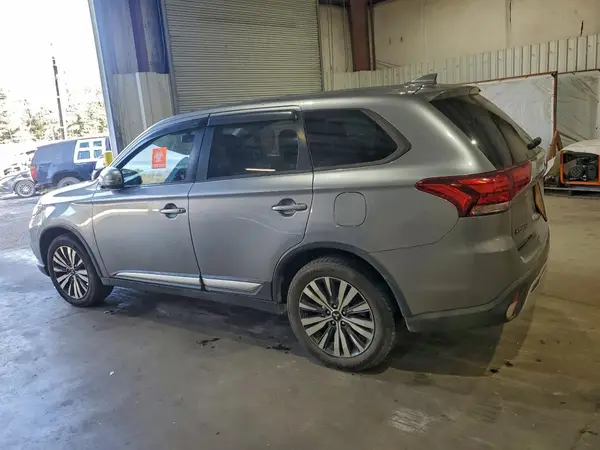 JA4AD3A32KZ035358 2019 MITSUBISHI OUTLANDER - Image 2