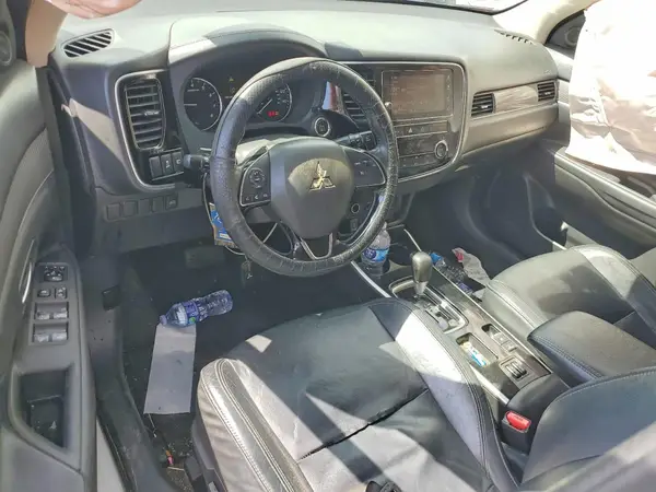 JA4AD3A32KZ036316 2019 MITSUBISHI OUTLANDER - Image 8