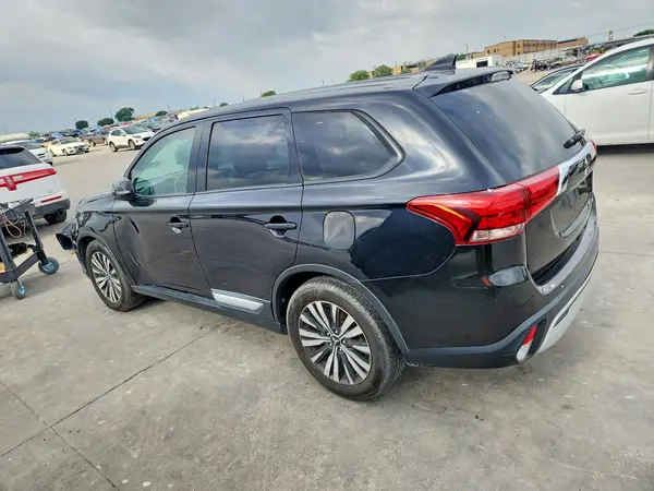 JA4AD3A32KZ043136 2019 MITSUBISHI OUTLANDER - Image 2
