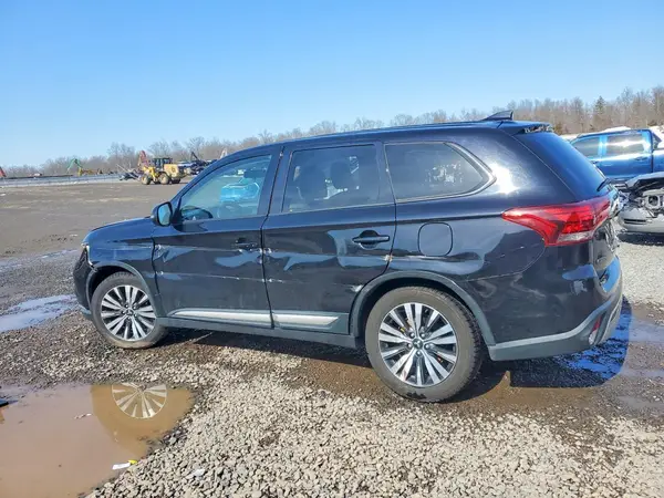 JA4AD3A32KZ044867 2019 MITSUBISHI OUTLANDER - Image 2